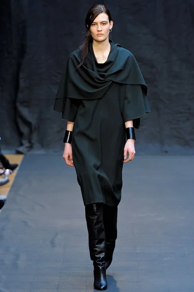 Look 26
